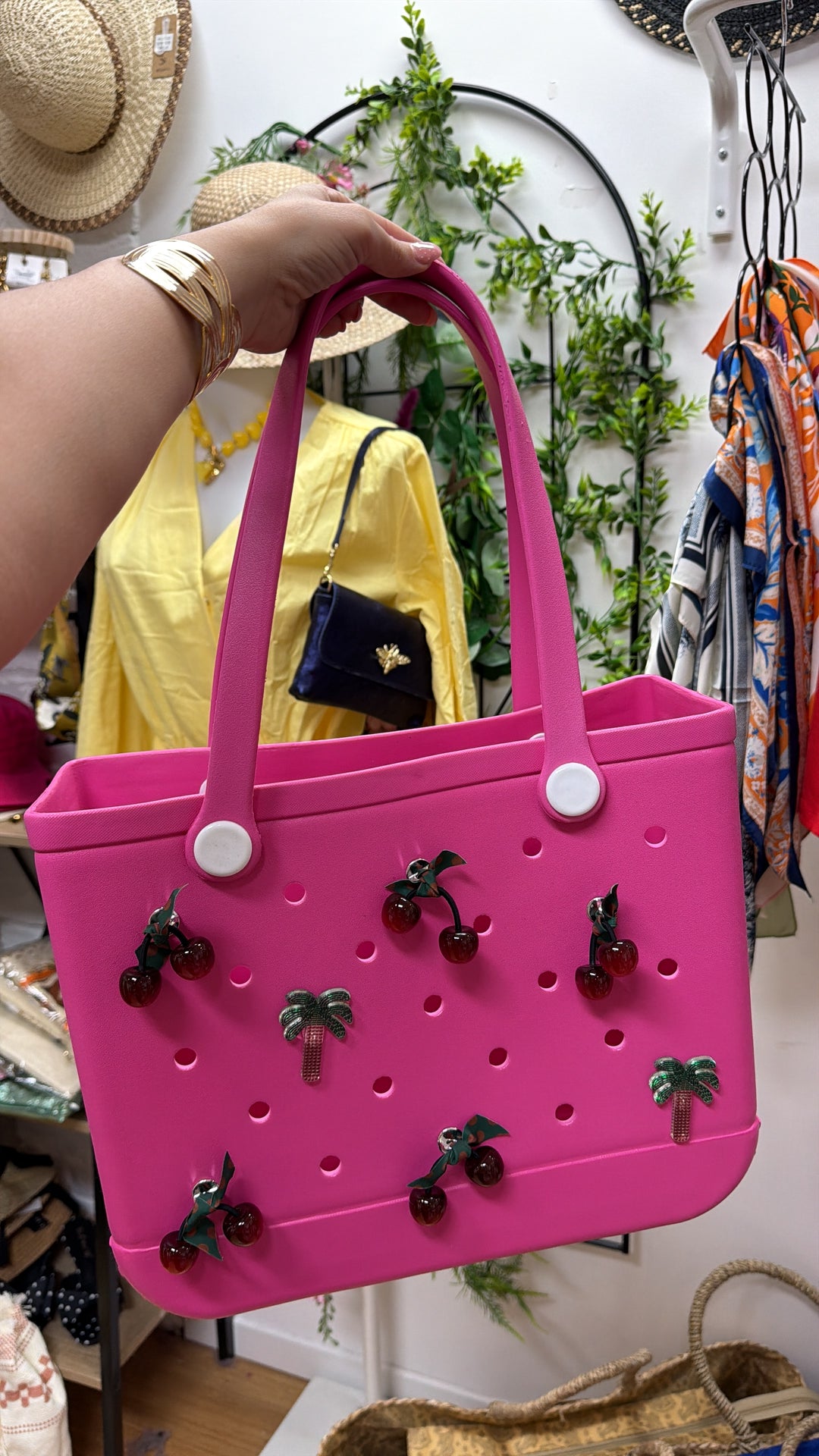 SACS PANIERS CROCS