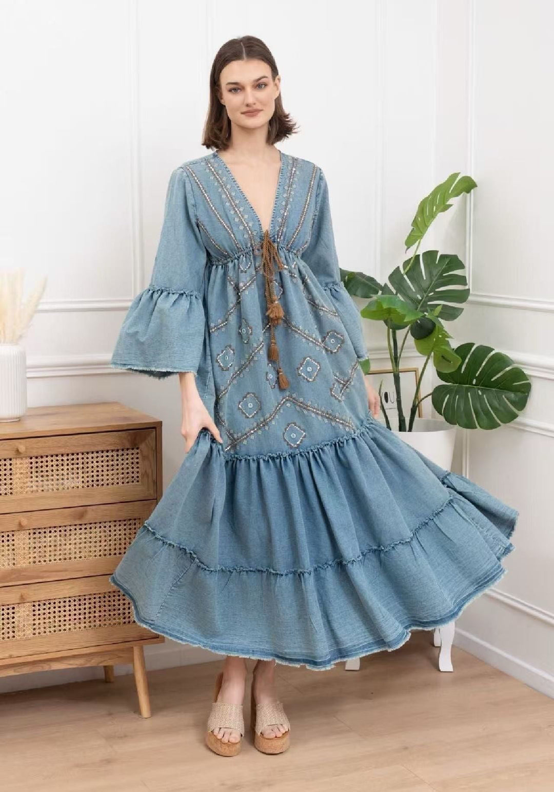ROBE JENNAH BRODÉE EN JEAN